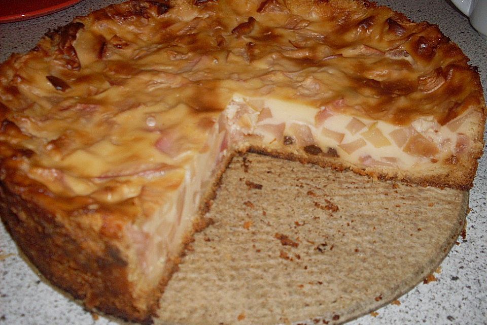 1 A Bratapfelkuchen mit Pudding