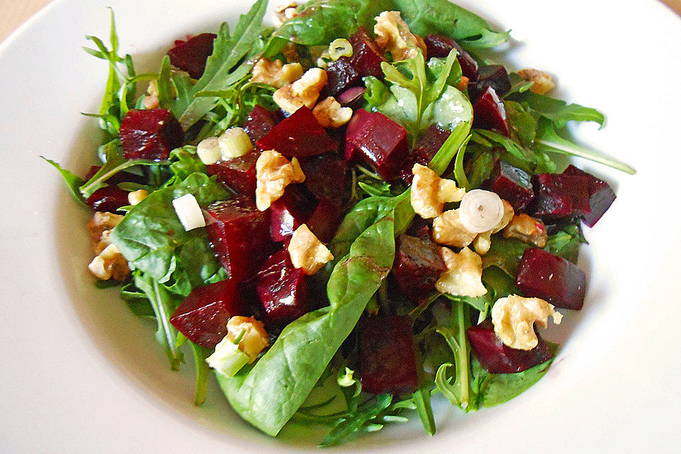 Feldsalat mit Roter Bete