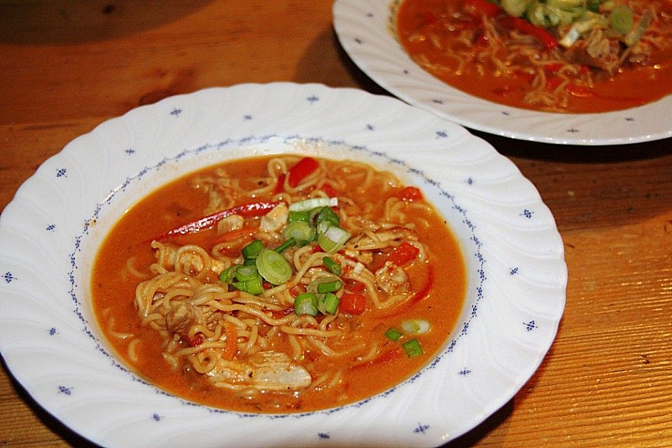 Thailändische Kokosmilchsuppe