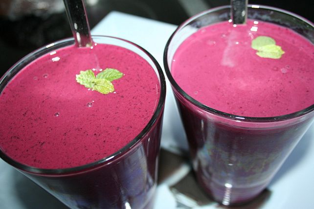 Blaubeer - Smoothie von sabsi25380| Chefkoch