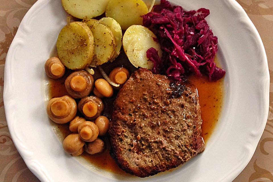 Champignon - Rostbraten mit Rosmarinkartoffeln