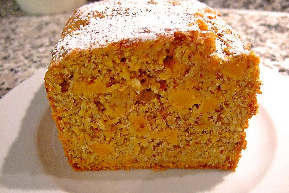 Kürbis - Mandel - Kuchen mit Amaretto