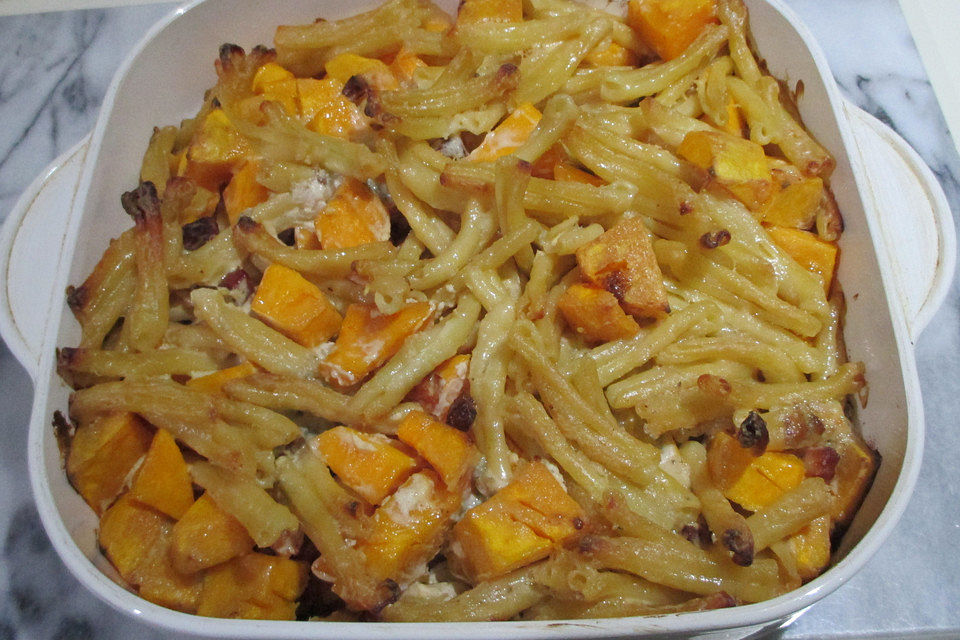 Kürbis - Penne - Auflauf