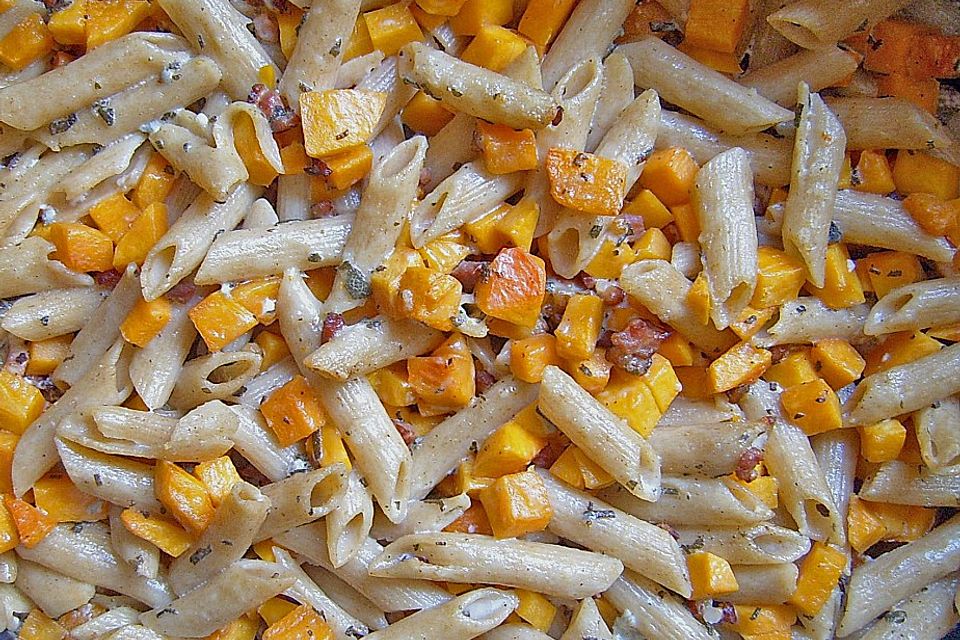 Kürbis - Penne - Auflauf