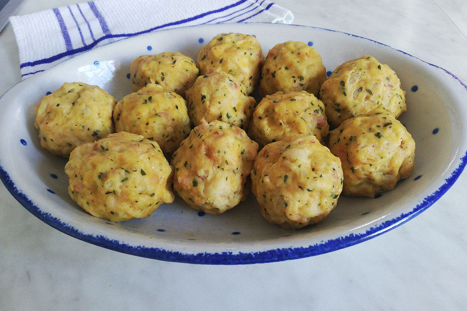 Böhmische Semmelknödel