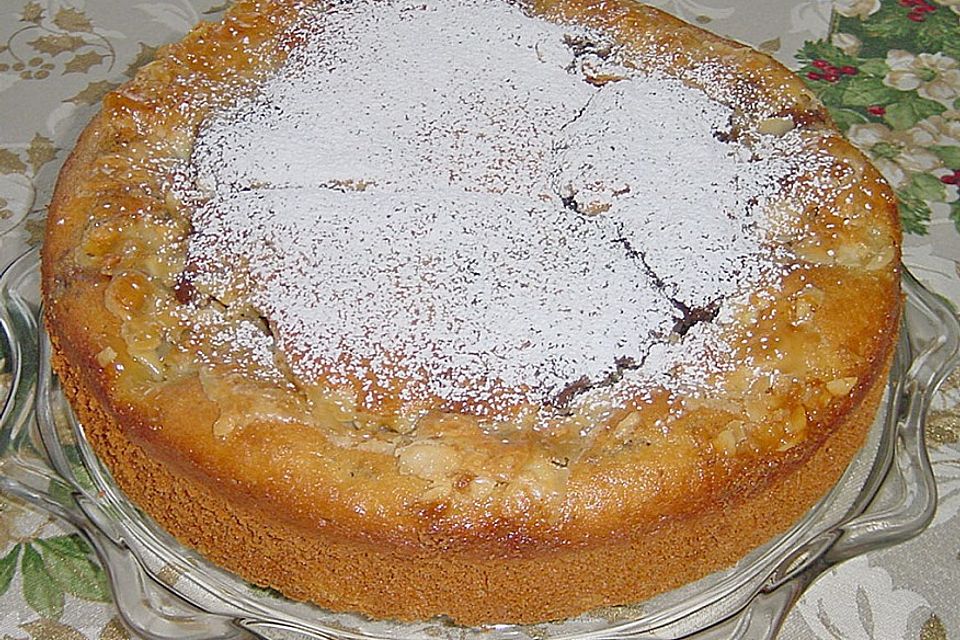 Marmorierter Apfelkuchen mit Marzipan - Mandel - Decke