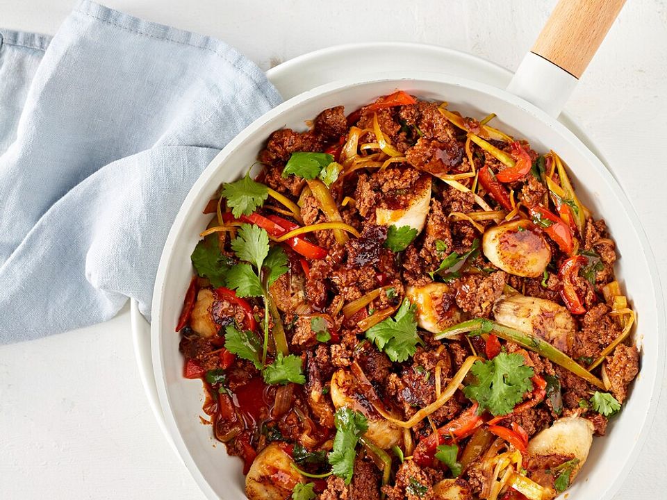 Schnelle Hackpfanne thailändische Art von Juliet15| Chefkoch