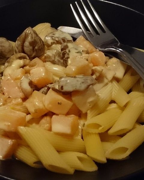 Kürbis-Maroni-Pasta