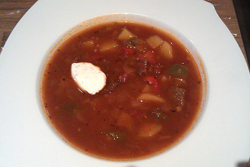 Gulaschsuppe