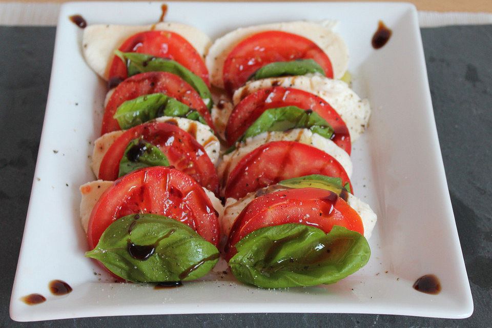 Insalata Caprese Insalata Caprese