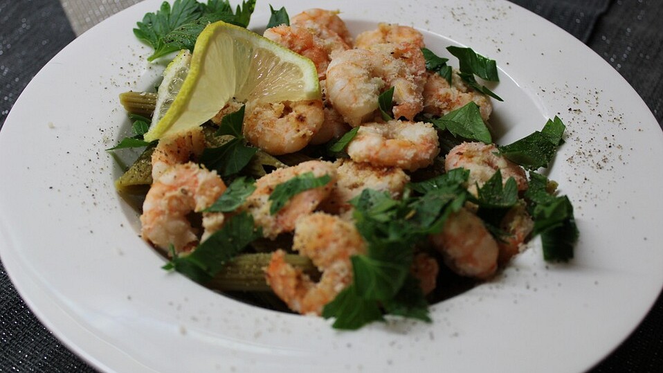 Nudeln mit Zitronen - Garnelensauce