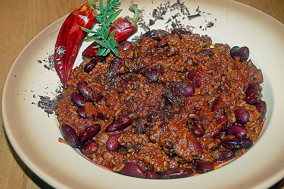 Chili con Carne mit  Zartbitterschokolade