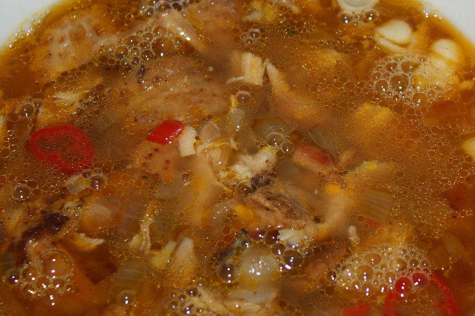 Asiatische Hühnersuppe