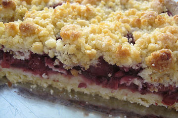 Kirschkuchen Mit Mandelstreuseln Von Chiquitita82 Chefkoch 