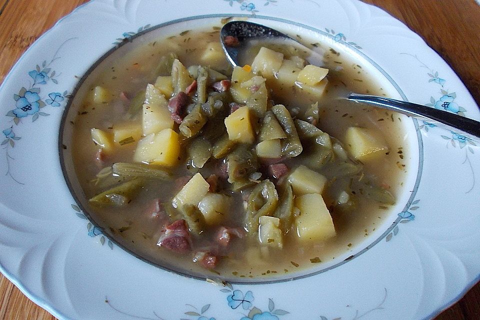 Kartoffel - Bohnen - Suppe