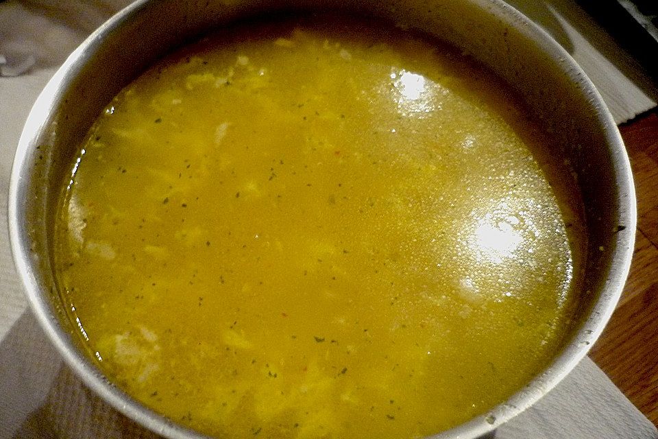 Töginger aufgeschmolzene Grießsuppe