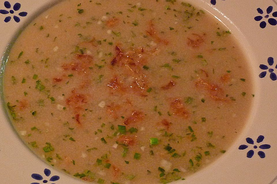 Töginger aufgeschmolzene Grießsuppe