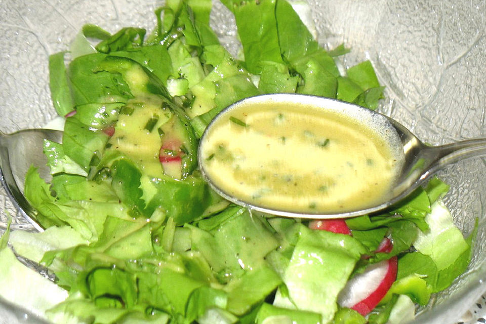 French - Dressing mit Kräutern French - Dressing mit Kräutern