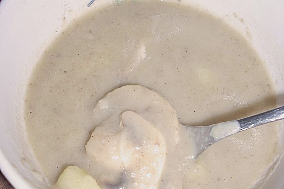 Wiener Kartoffelsuppe mit Pilzen