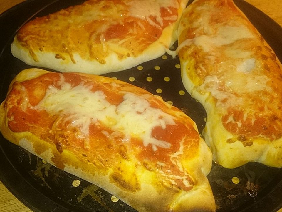 Pizza Calzone von Honey199O Chefkoch