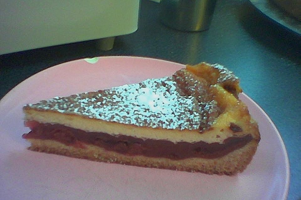 Kirschkuchen mit Schmandhaube