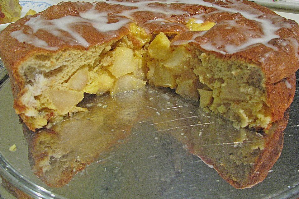 Gerührter Apfelkuchen