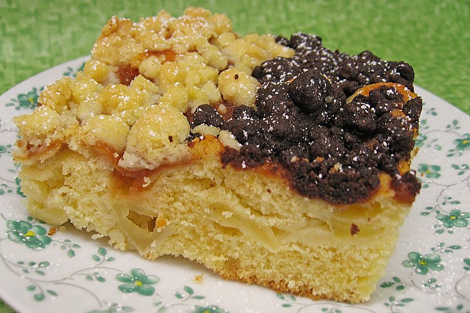 Liebster Apfel - Streuselkuchen in zwei Variationen