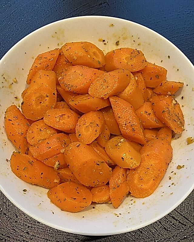 Marinierte Karotten