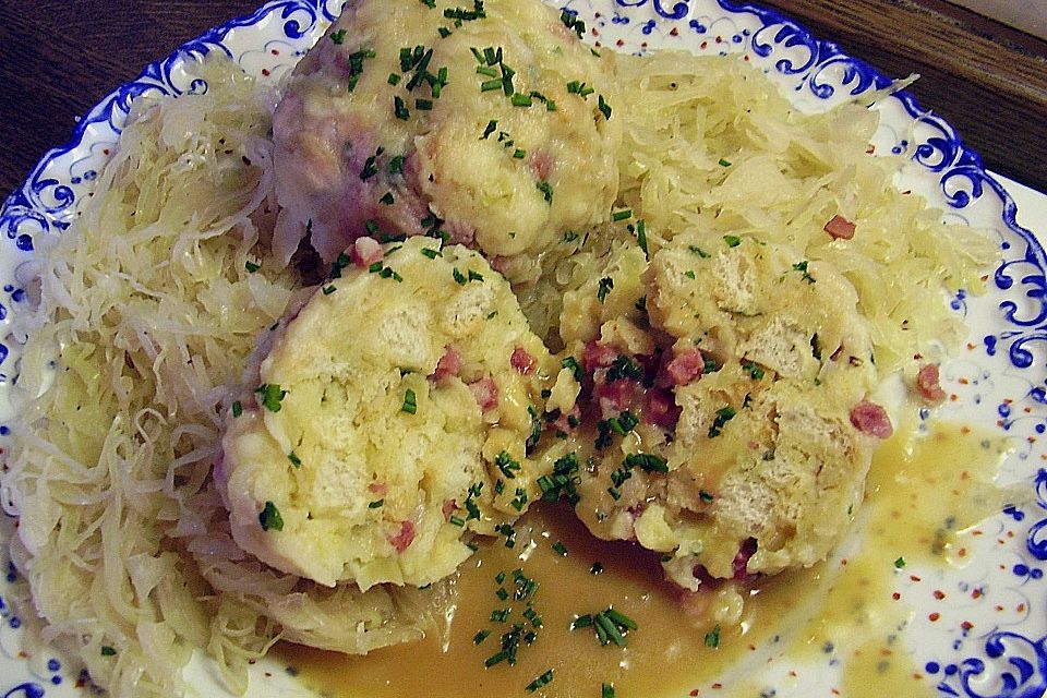 Tiroler Speckknödel