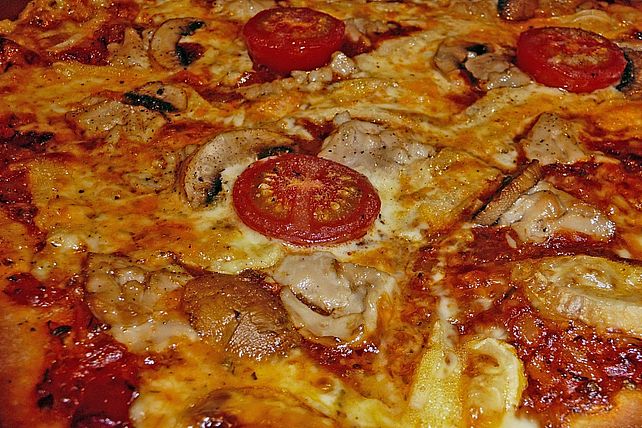 Pizza mit Dorschleber und Vacherin von Corela1| Chefkoch