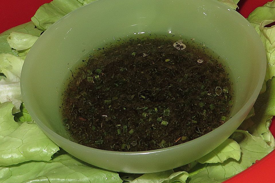 Grüner Salat mit Zucker