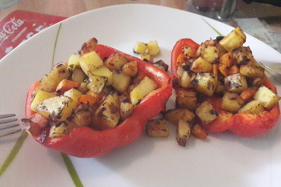 Paprika gefüllt mit Kartoffeln