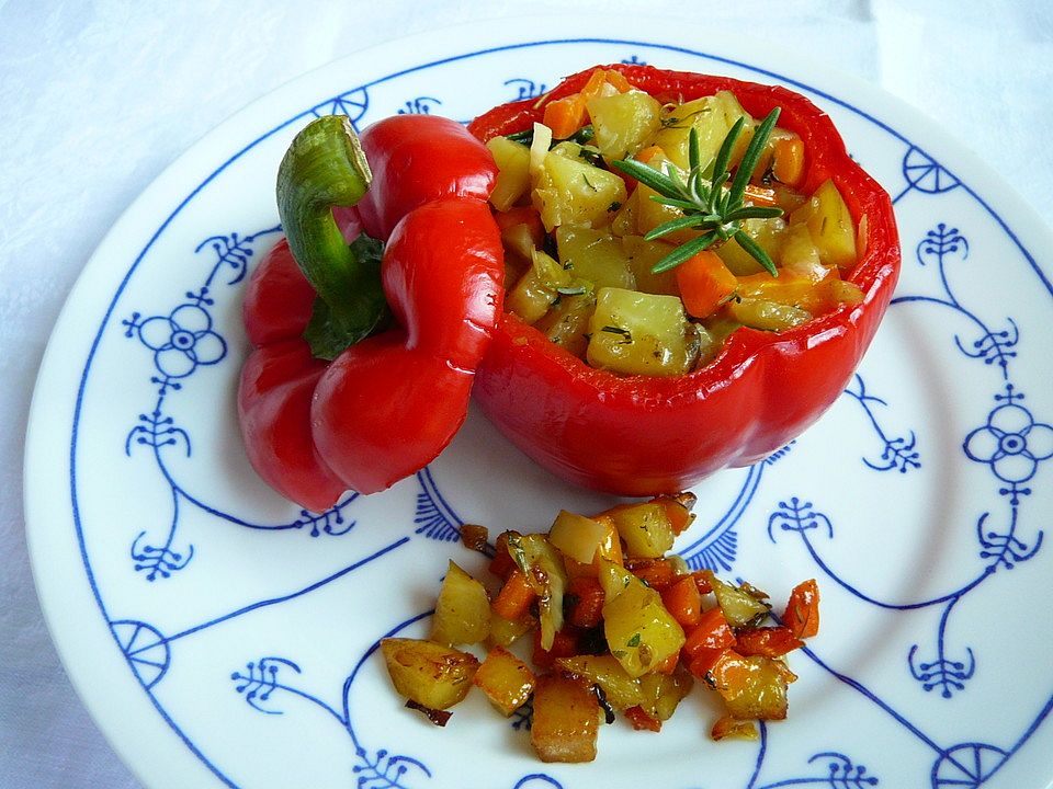 Paprika gefüllt mit Kartoffeln von MARIJANAURSIC| Chefkoch