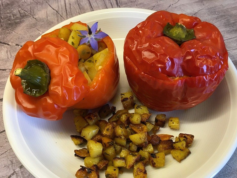 Paprika gefüllt mit Kartoffeln von MARIJANAURSIC| Chefkoch