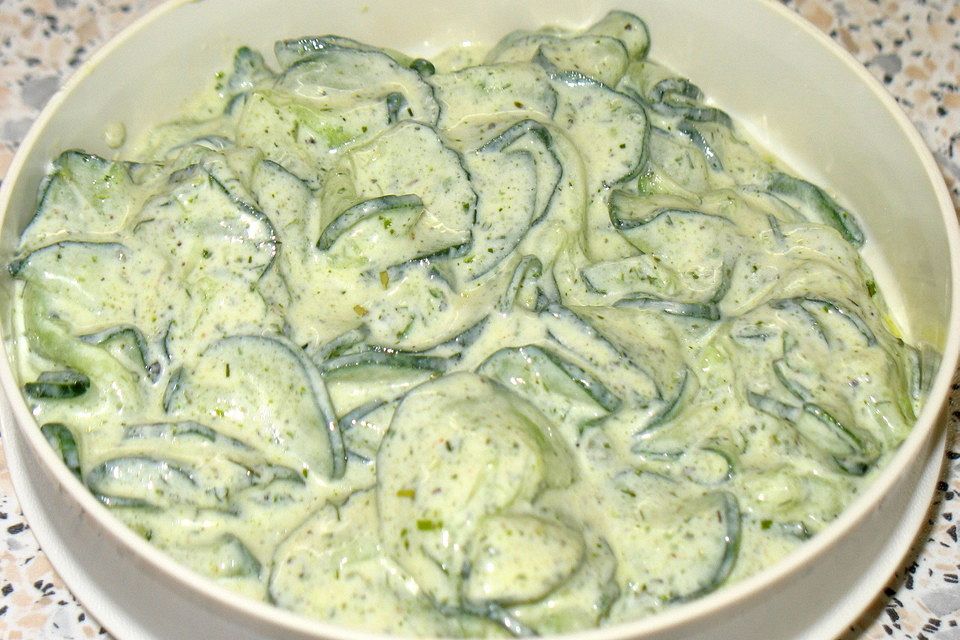 Schneller Gurkensalat