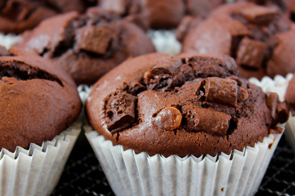 Double Chocolate Muffins Double Chocolate Muffins