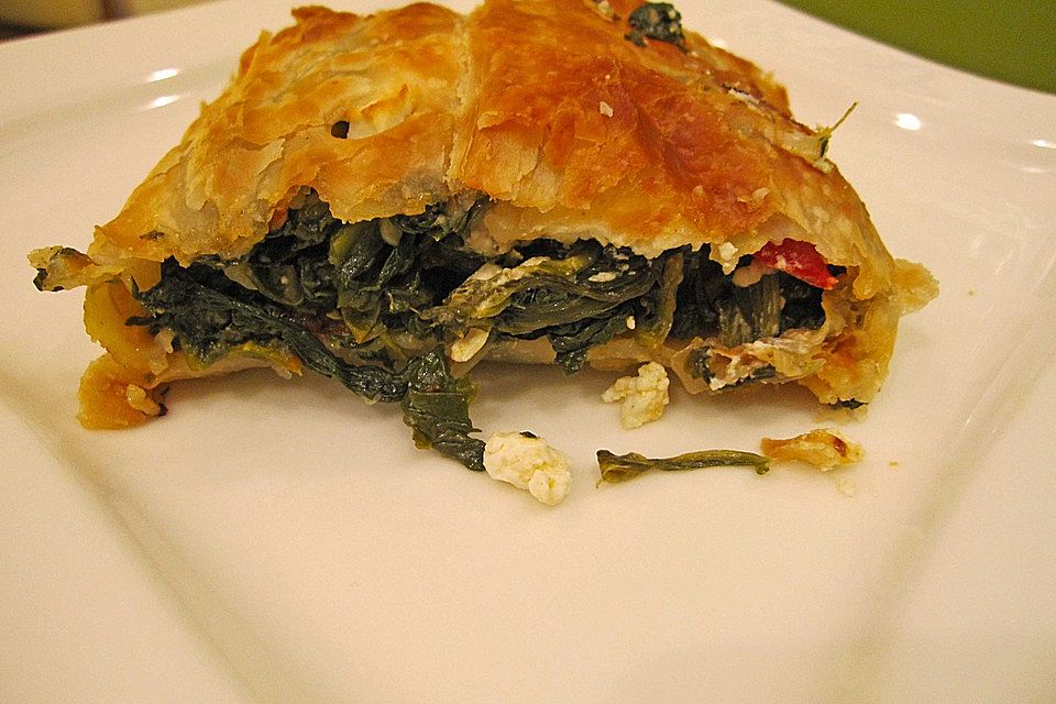 Spinat - Feta - Strudel mit getrockneten Tomaten