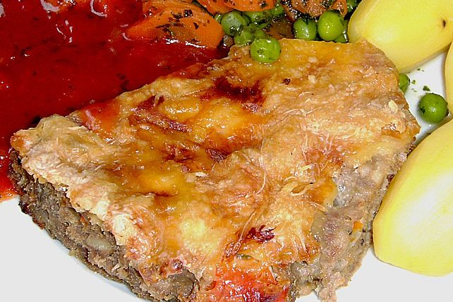 Hackbraten mit Käsekruste von mareikaeferchen| Chefkoch