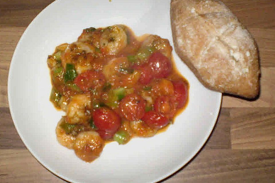 Scampi mit Paprika - Zwiebel - Soße