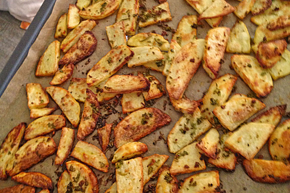 Fettarme Kartoffelspalten aus dem Ofen