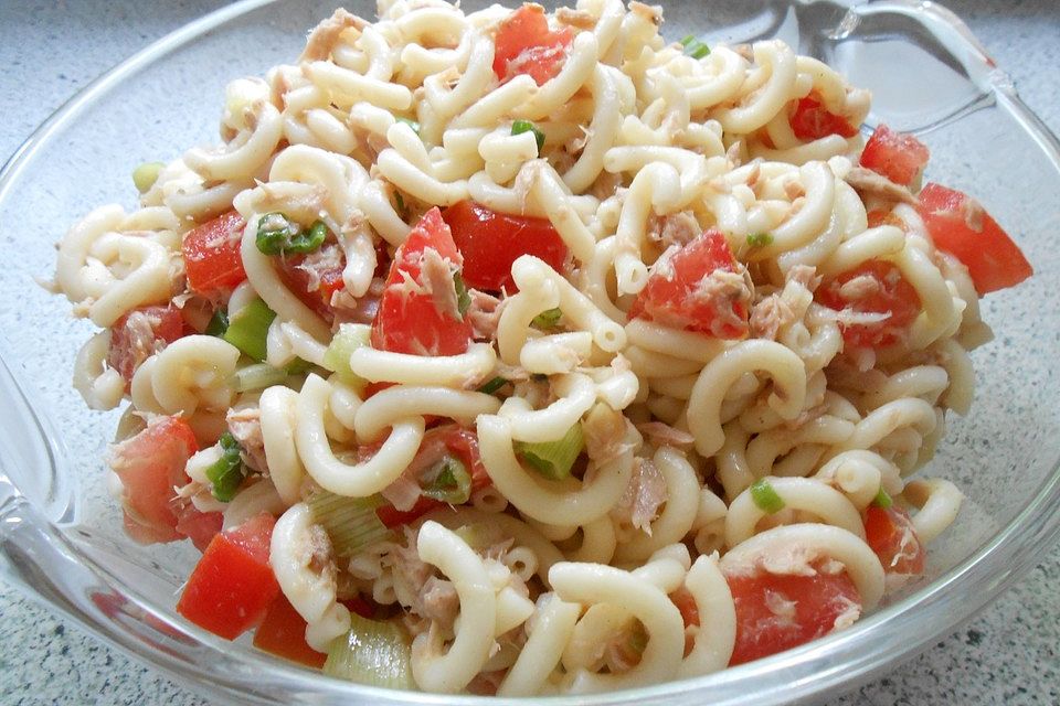 Gabelspaghettisalat