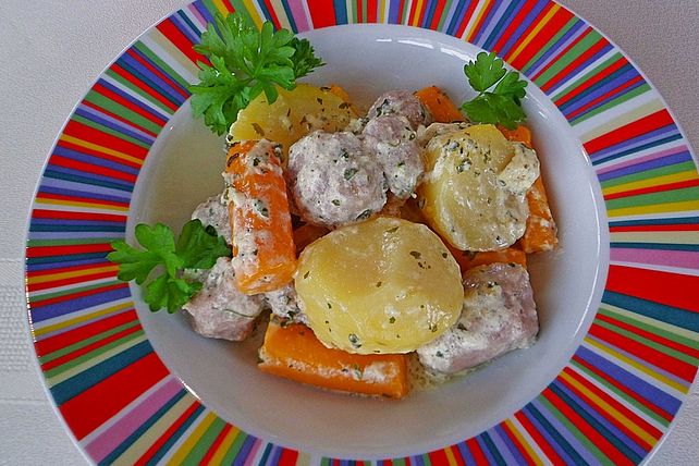 Bratwurstauflauf Mit M Hren Und Kartoffeln Von Buntemd Chefkoch