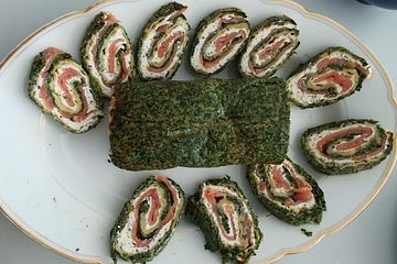 Lachsrolle mit Spinat und Frischkäse