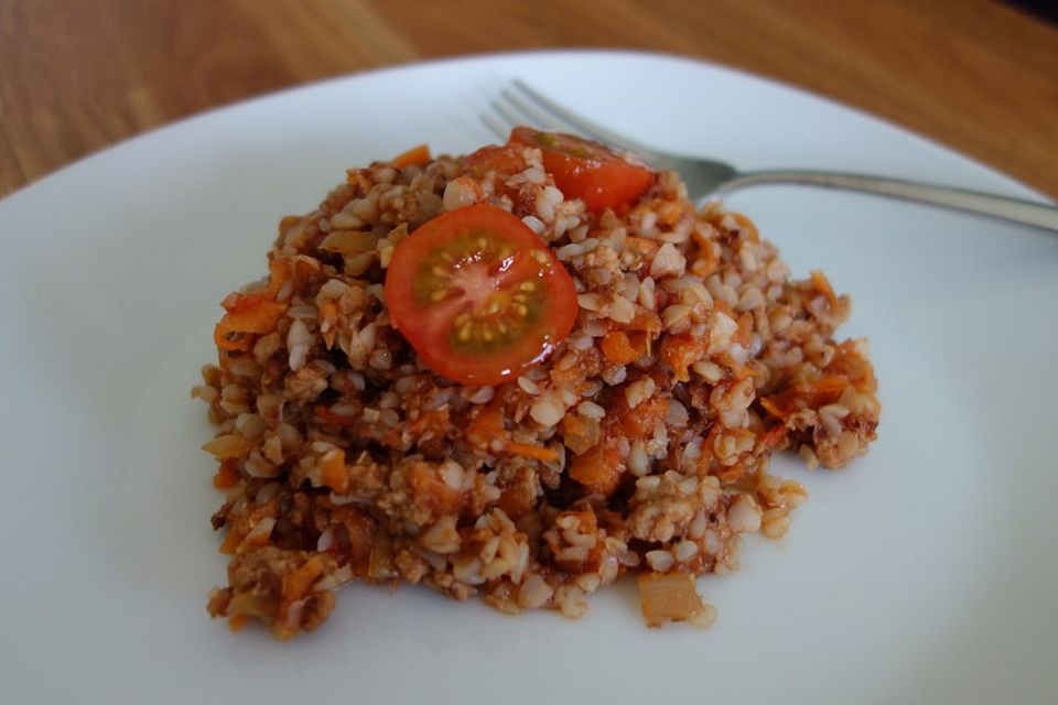 Buchweizen - Hackfleisch - Tomateneintopf