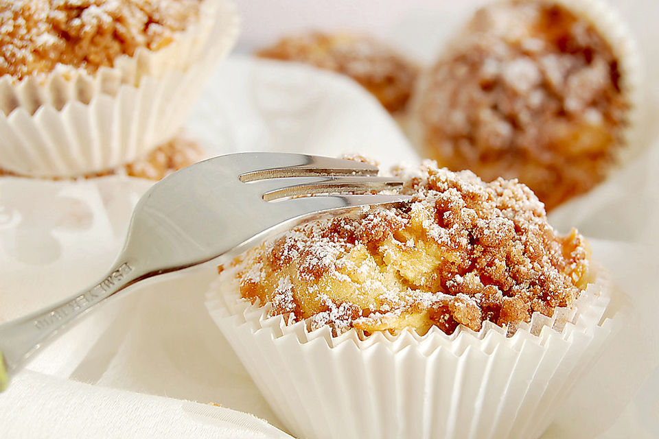 Apfelmuffins mit Zimtkruste