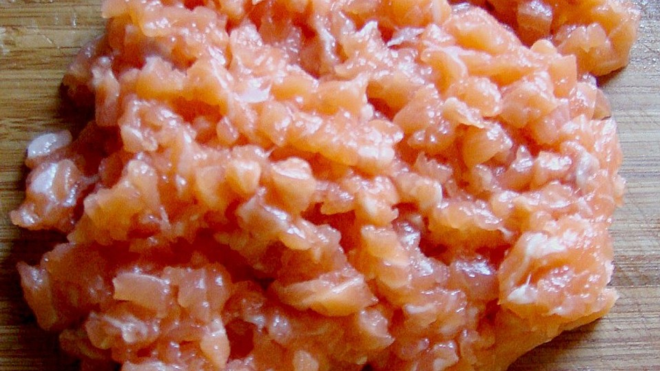 Apfel - Lachs - Tatar auf Wasabispiegel von francette