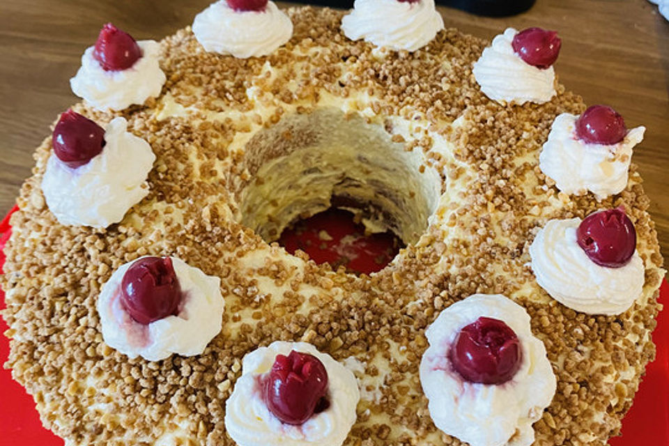 Frankfurter Kranz à la Oma Lisa