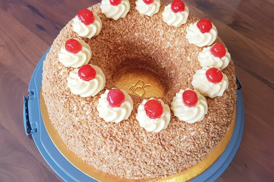 Frankfurter Kranz à la Oma Lisa