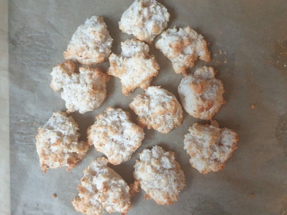 Kokos - Nuss - Marzipanmakronen von krissili| Chefkoch