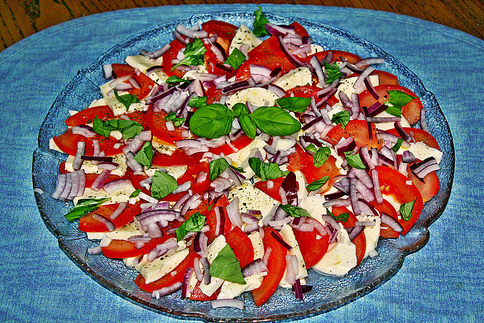 Tomaten - Mozzarella - Salat